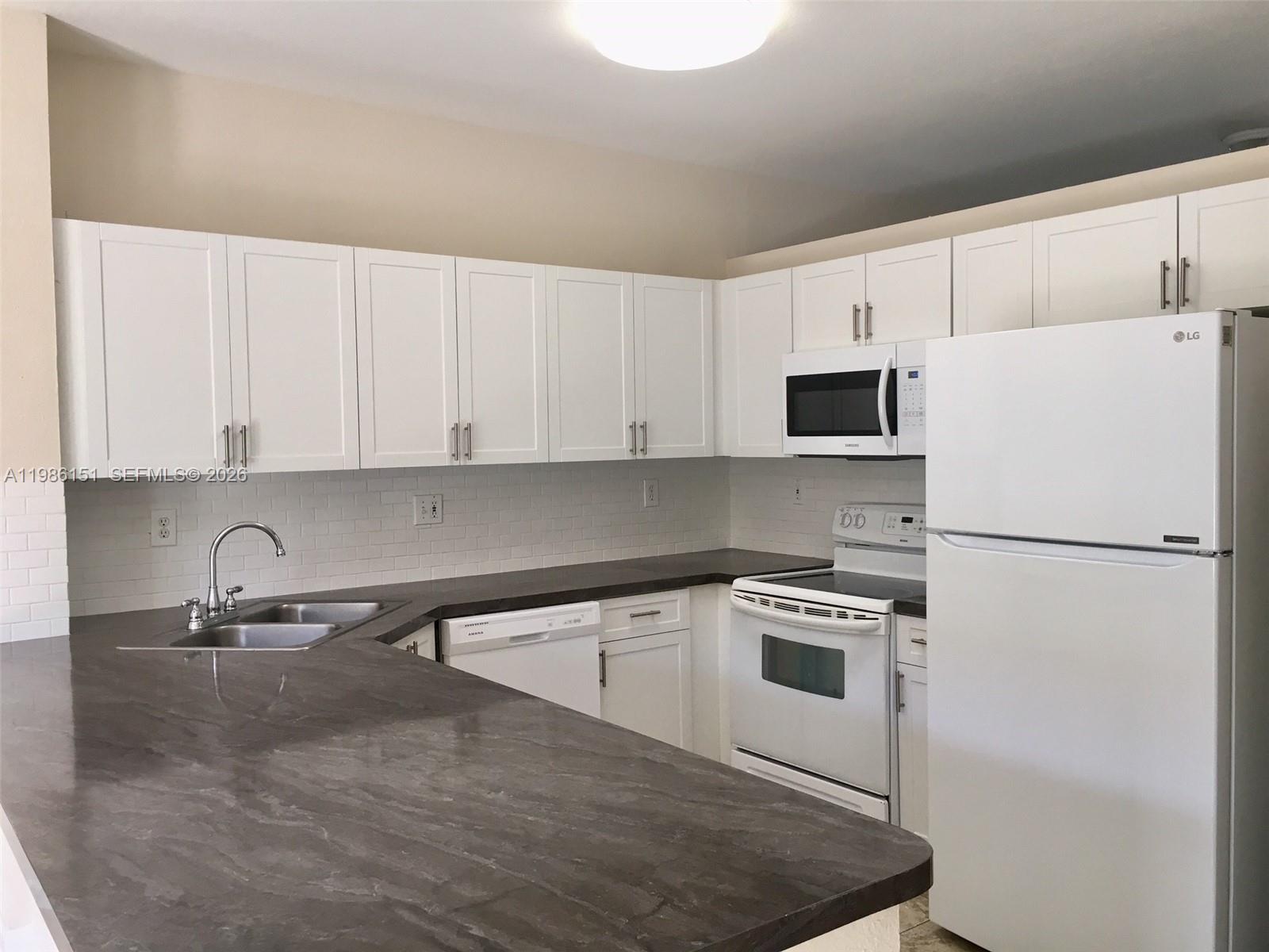 SAN MARCO VILLAS CONDO - Residential Lease