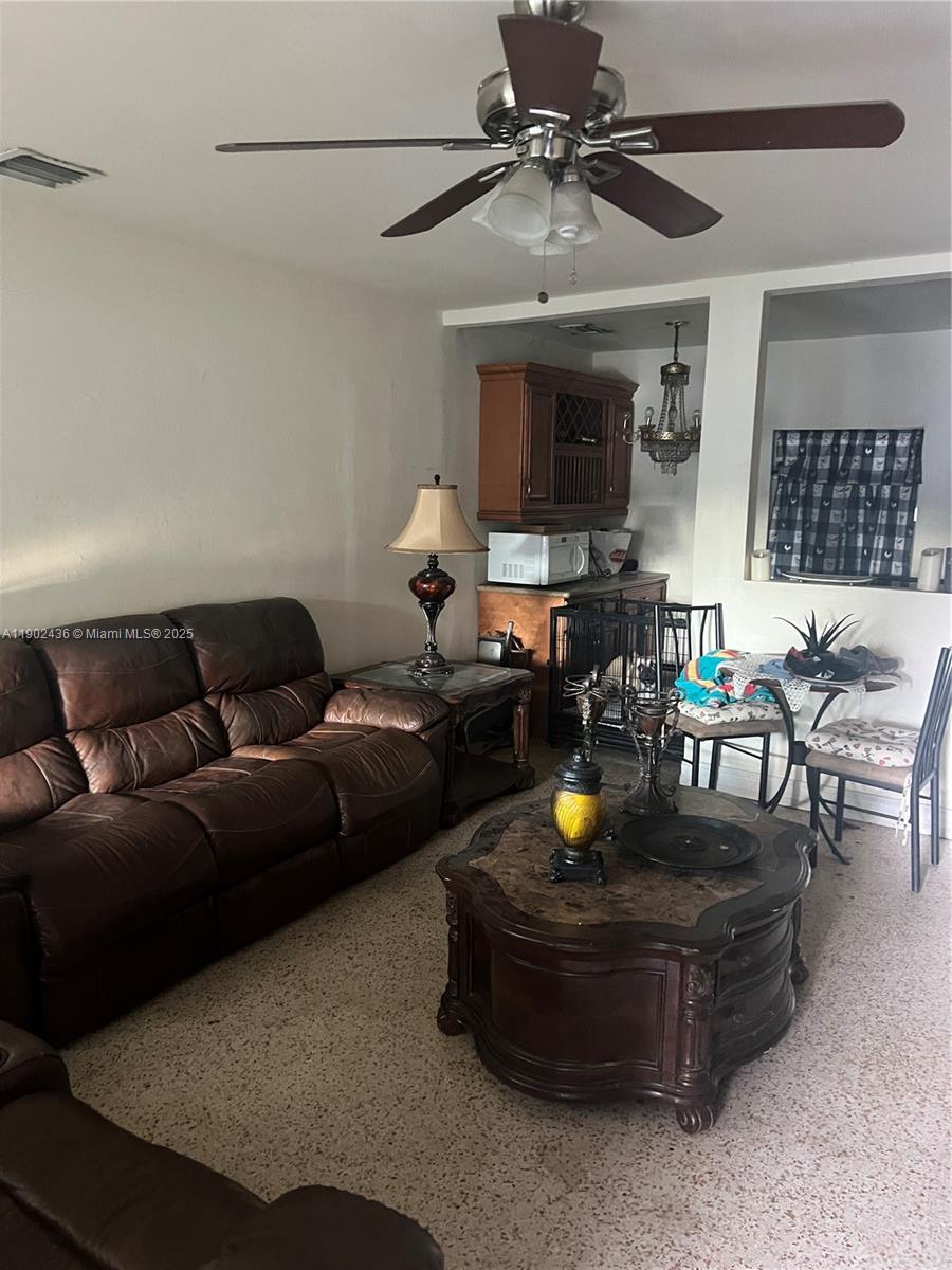 View photos, virtual tours, details... 11385 NW 12th Ave