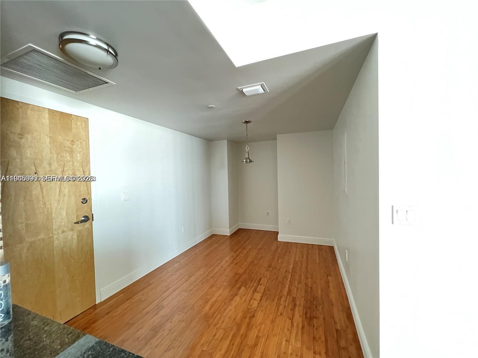 WIND CONDO - Residential