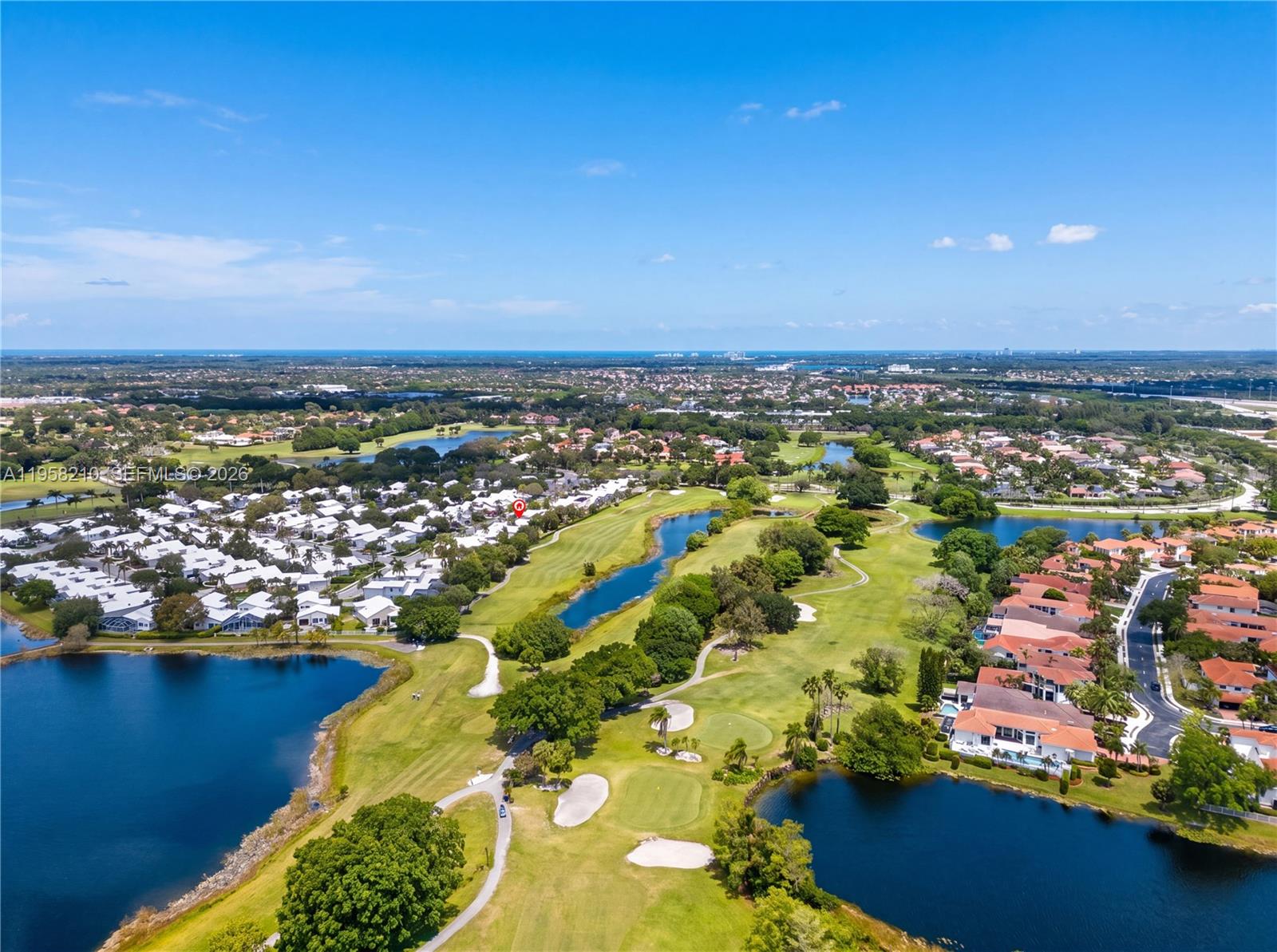 HOLLYWOOD LAKES COUNTRY C - Residential