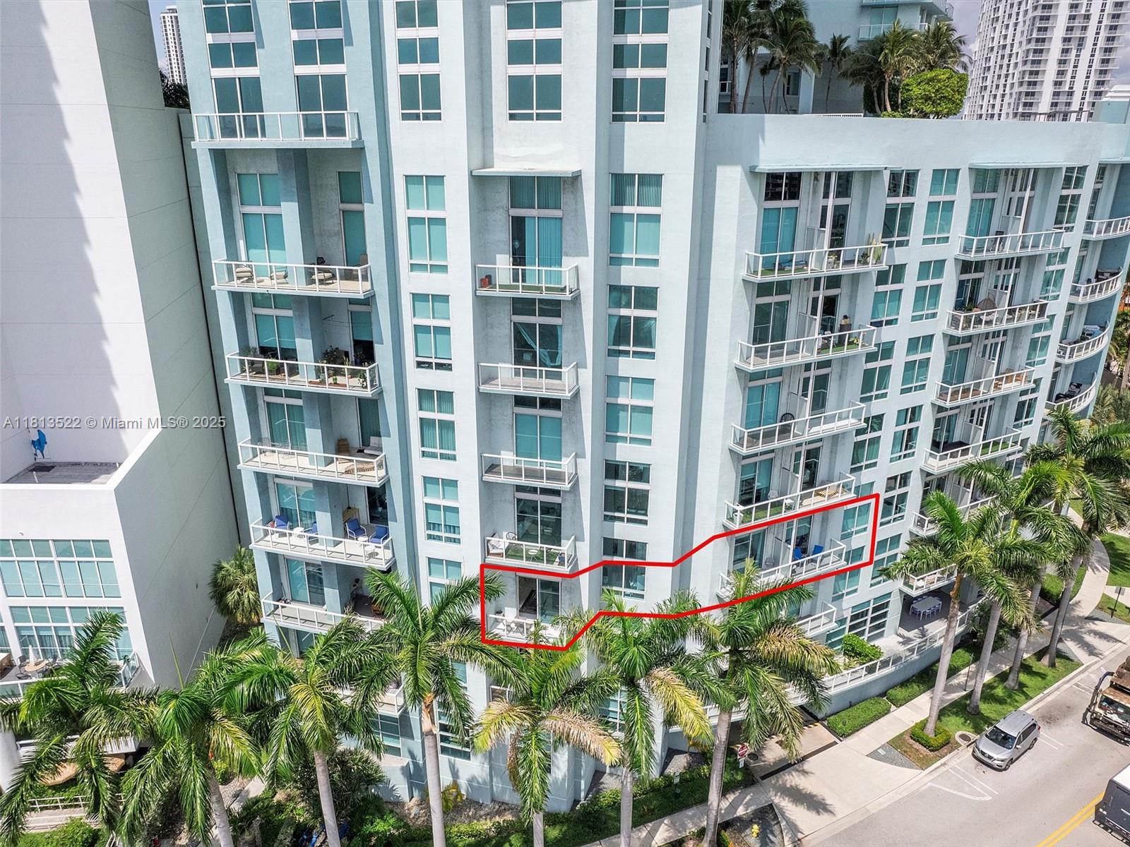 QUANTUM ON THE BAY CONDO - Residential