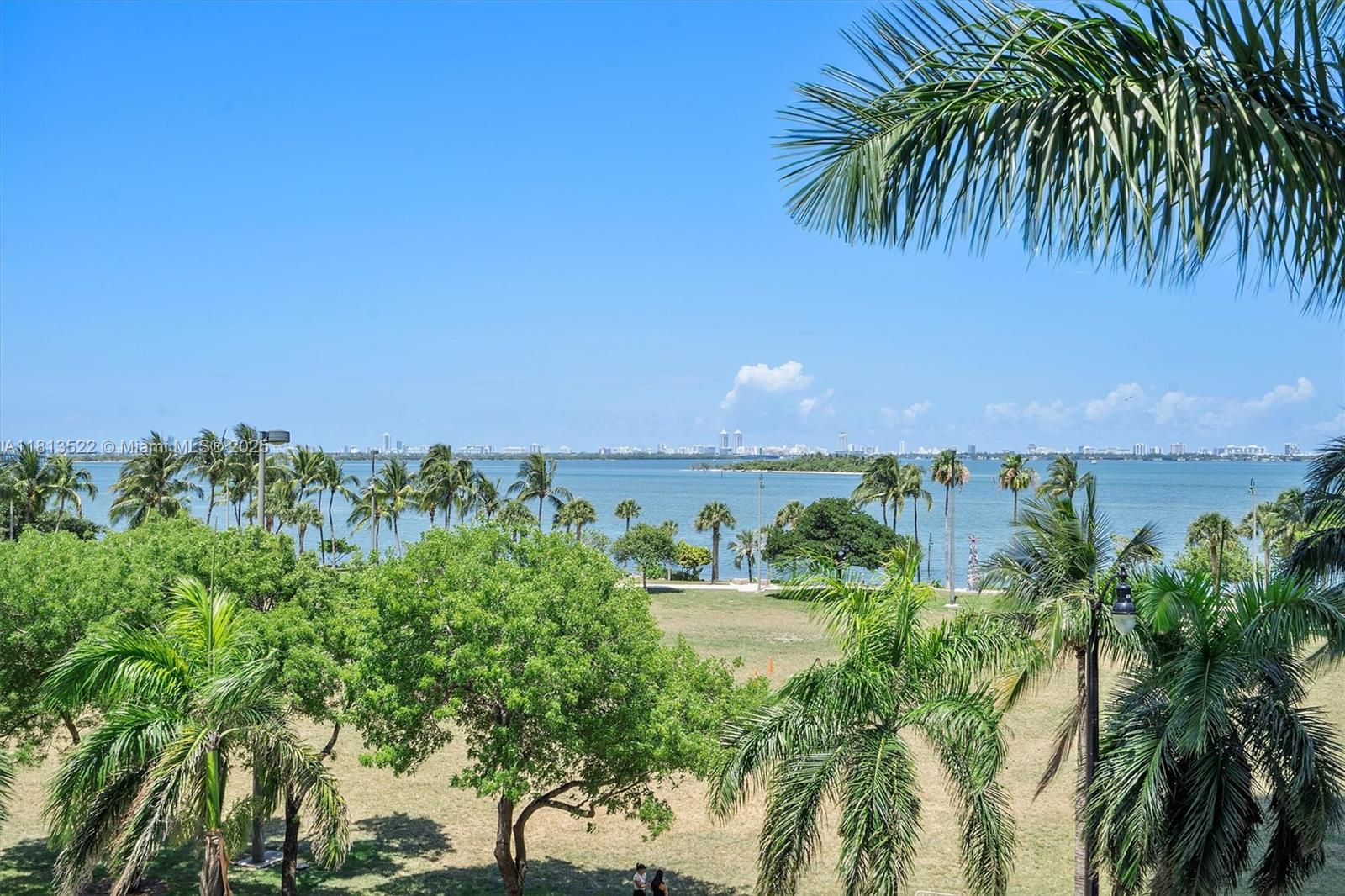 QUANTUM ON THE BAY CONDO - Residential