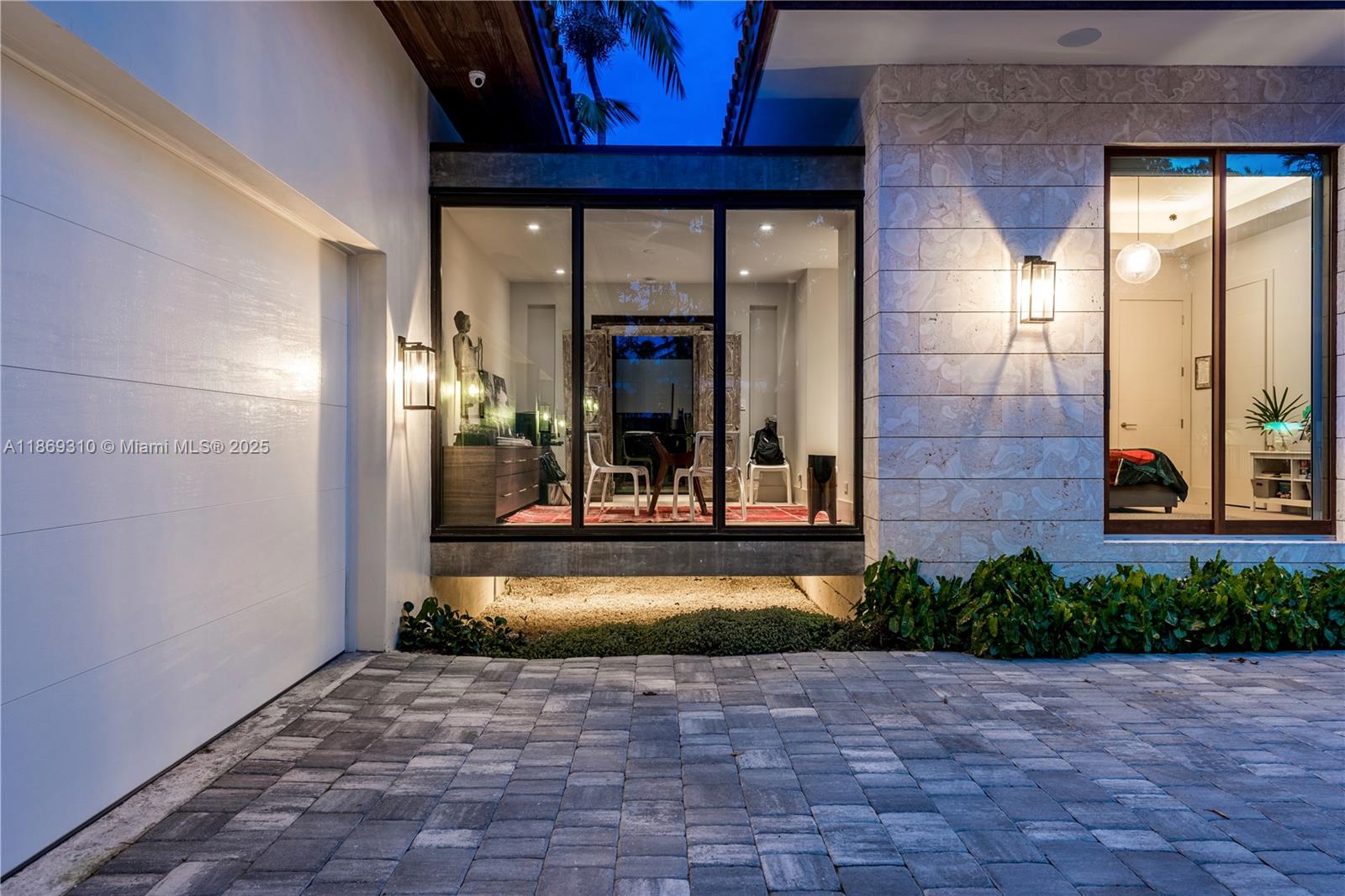 BISCAYNE HEIGHTS - Residential Lease