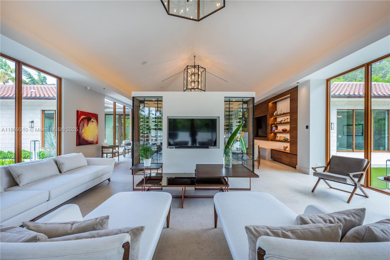 BISCAYNE HEIGHTS - Residential Lease