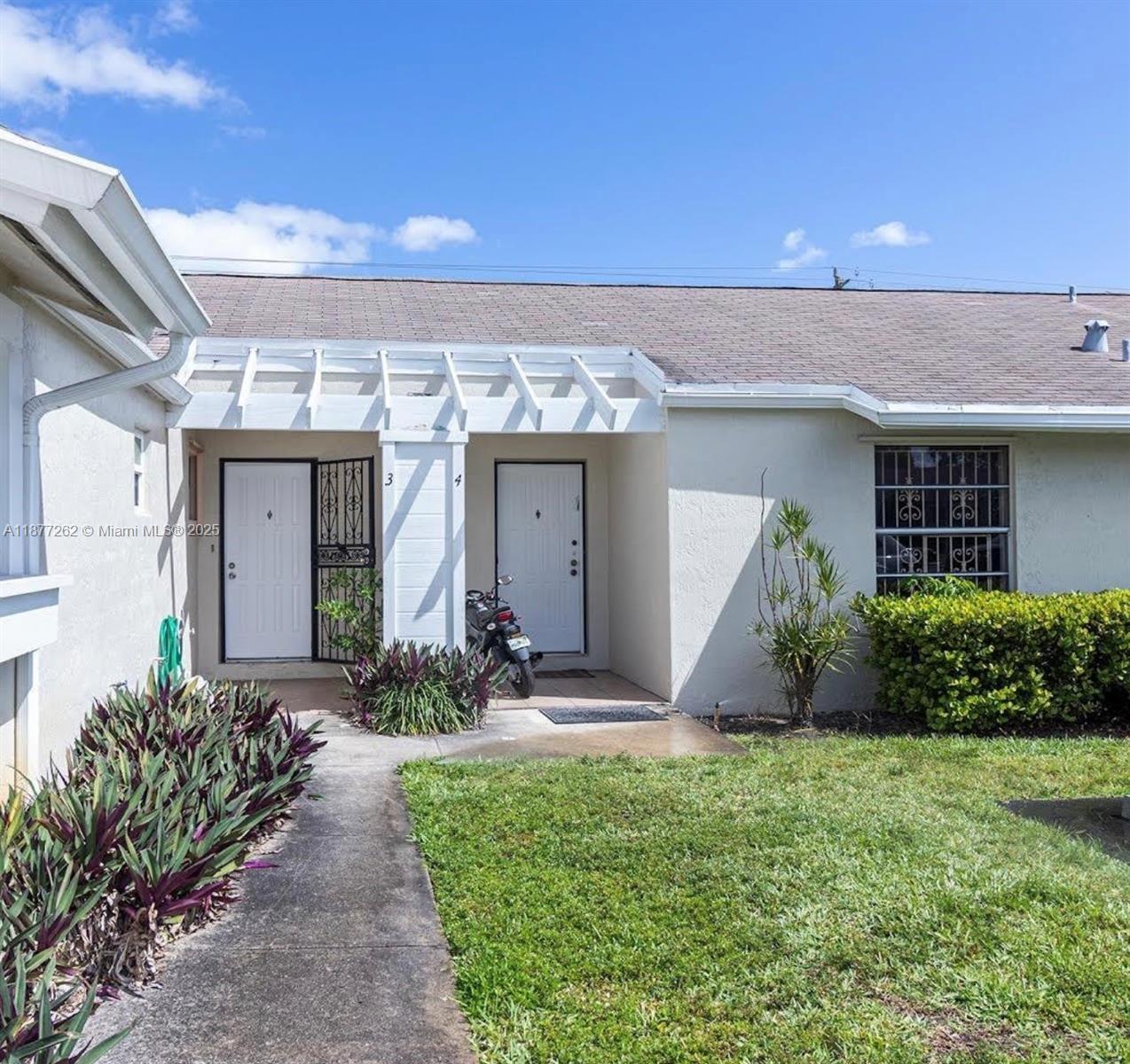 SIERRA RIDGE CONDO A - Residential