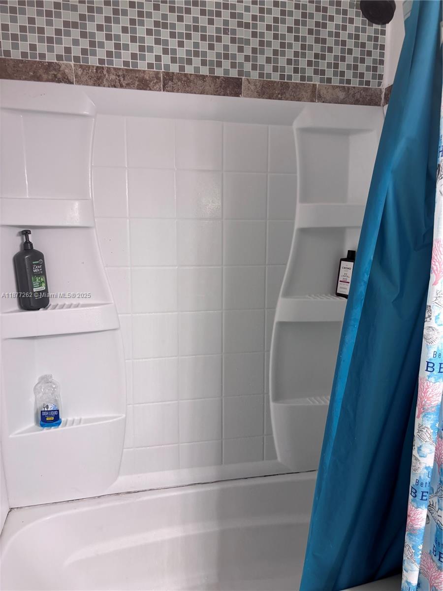 SIERRA RIDGE CONDO A - Residential