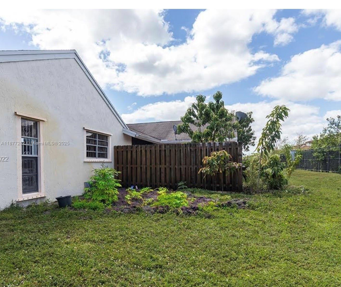 SIERRA RIDGE CONDO A - Residential