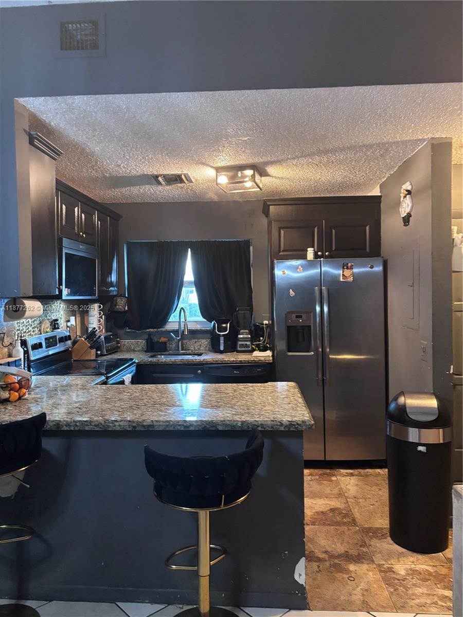 SIERRA RIDGE CONDO A - Residential