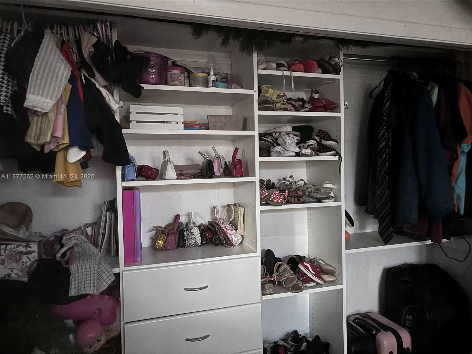 SIERRA RIDGE CONDO A - Residential