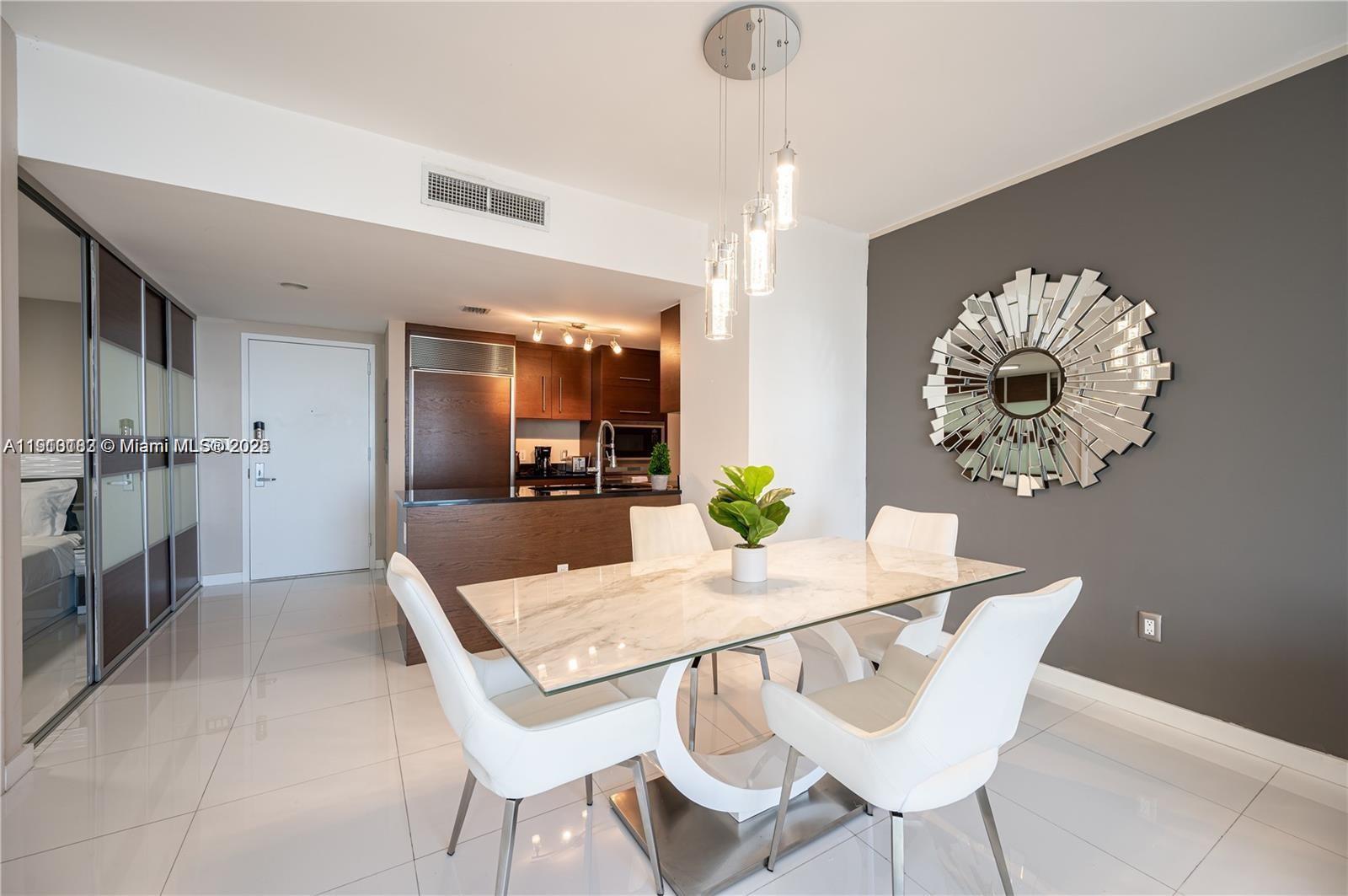 ICON BRICKELL CONDO NO 3 - Residential