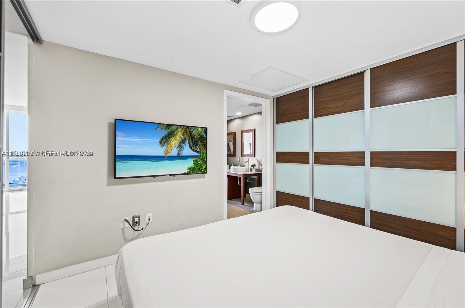 ICON BRICKELL CONDO NO 3 - Residential