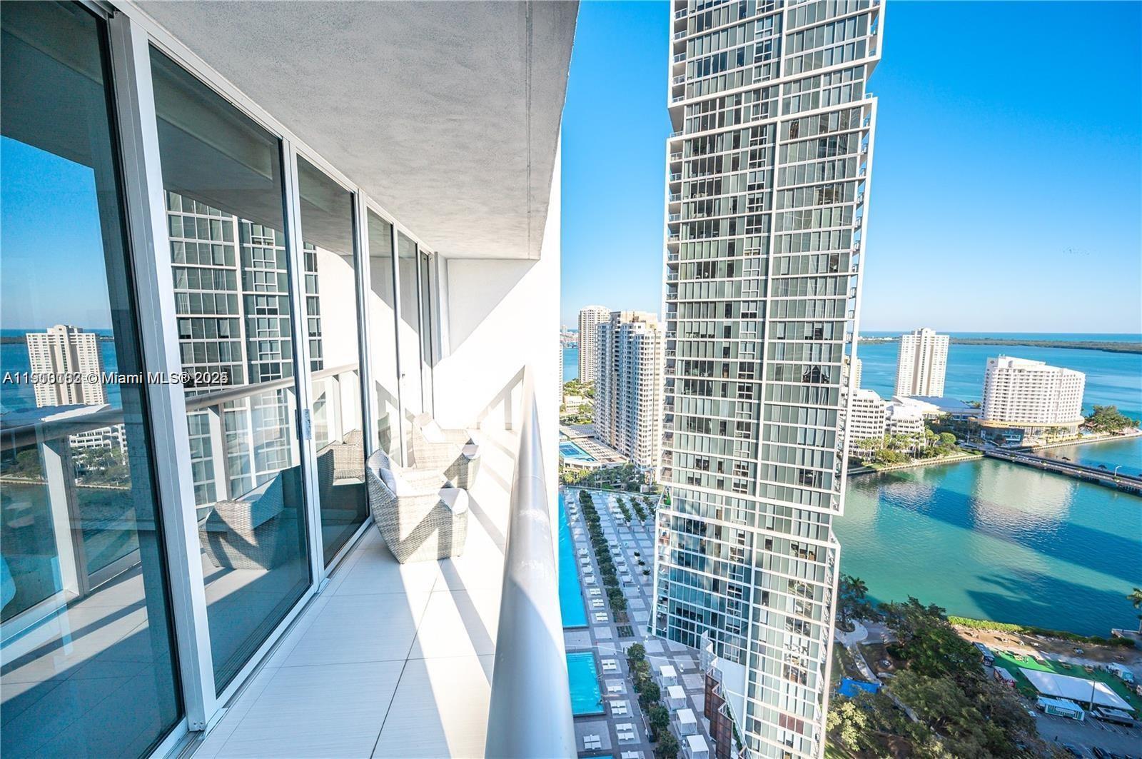 ICON BRICKELL CONDO NO 3 - Residential