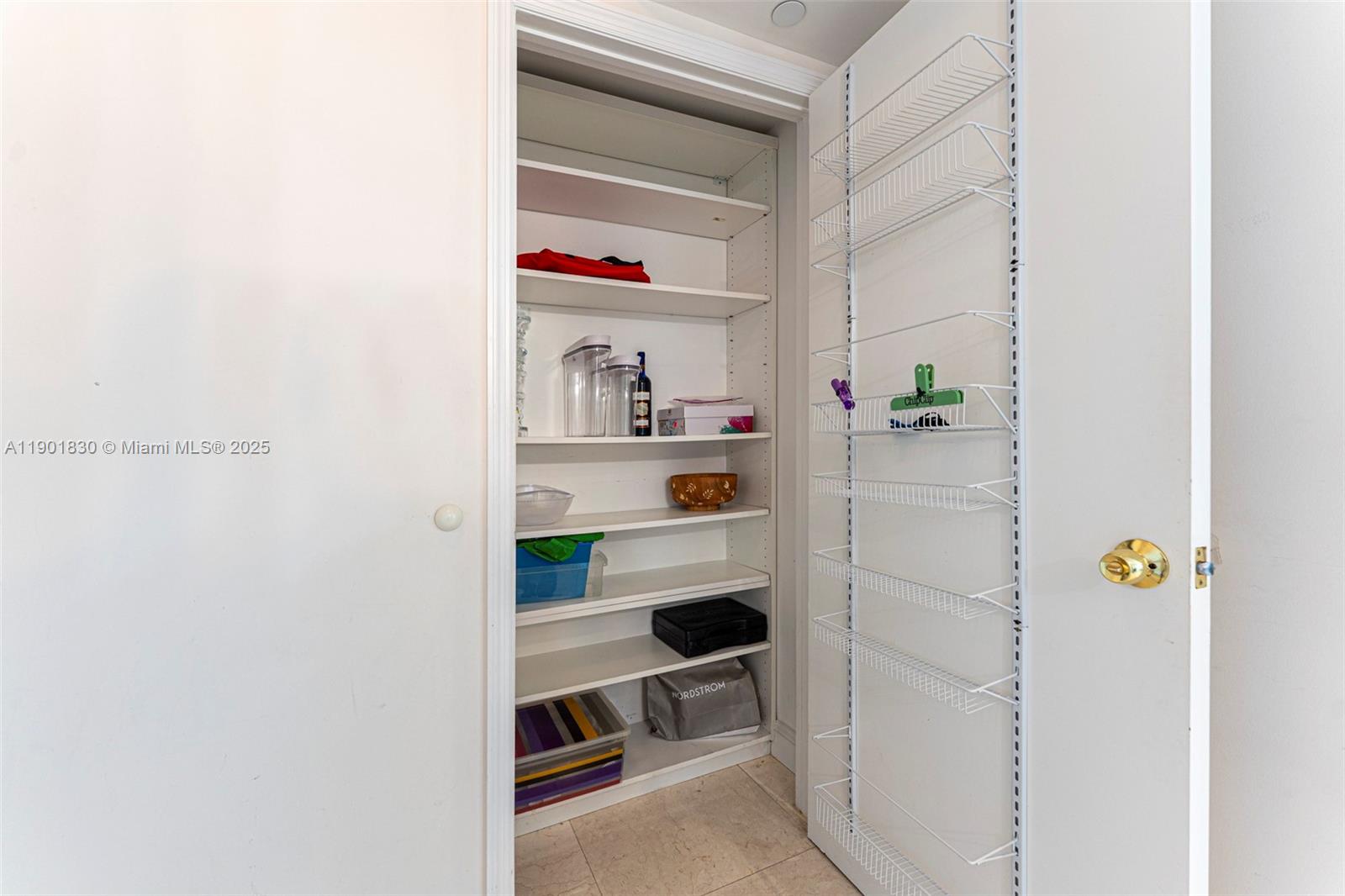 THE PENINSULA II CONDO - Residential