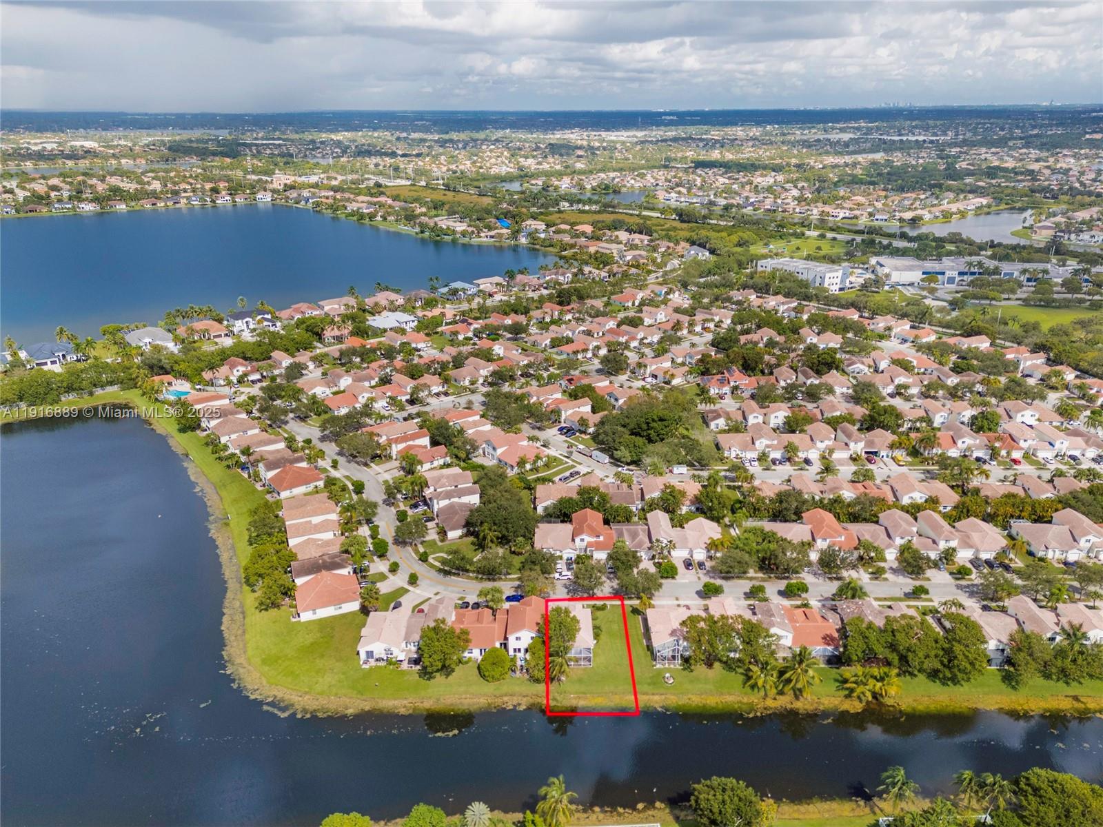 PARCEL D AT SUNSET LAKES - Residential Lease