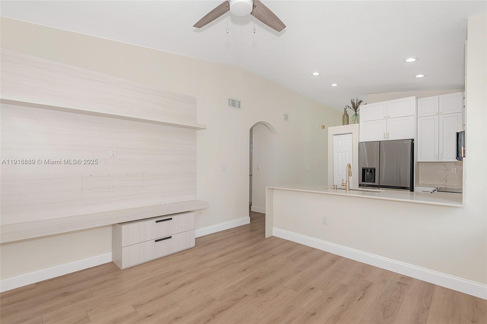 PARCEL D AT SUNSET LAKES - Residential Lease