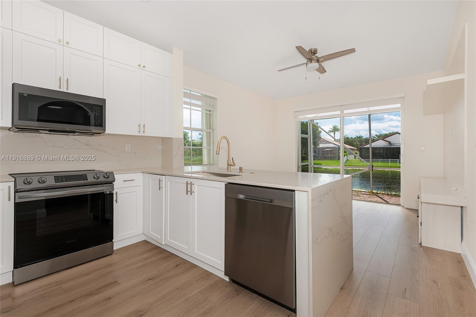 PARCEL D AT SUNSET LAKES - Residential Lease