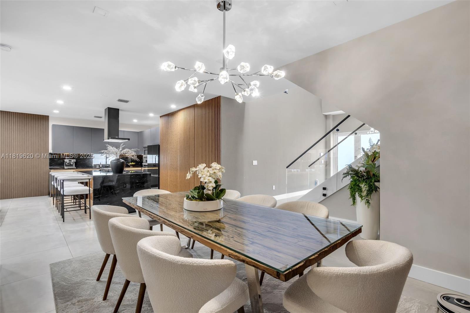 DORAL COMMONS RESIDENTIAL - Residential Lease