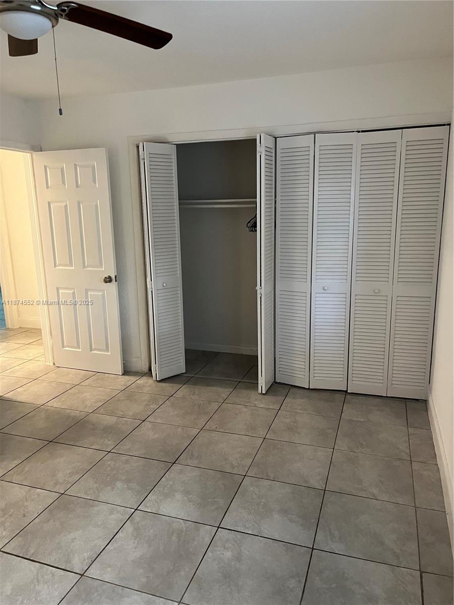 LAUDERDALE VILLAS - Residential