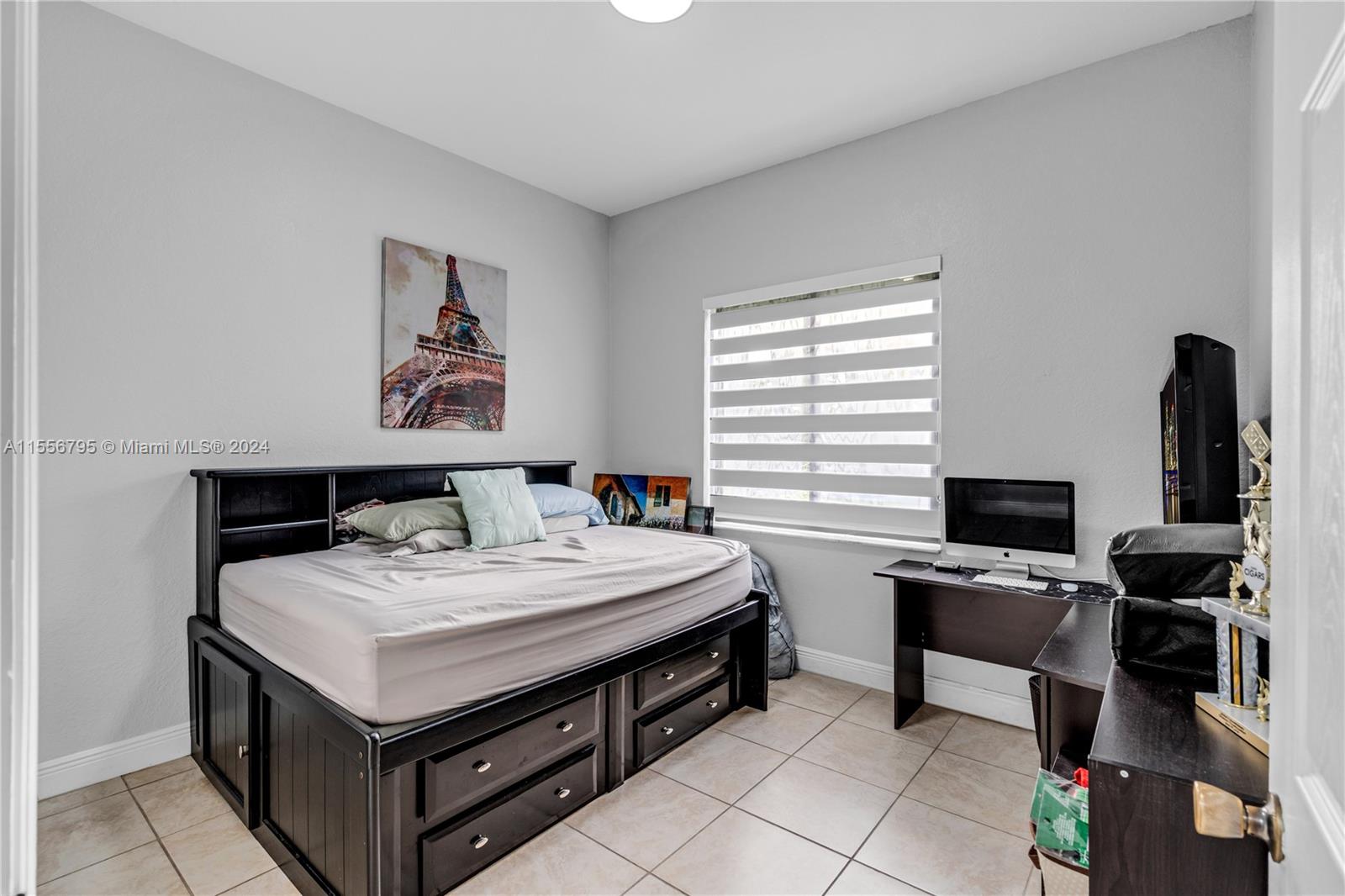 KINGS HOMES - Residential