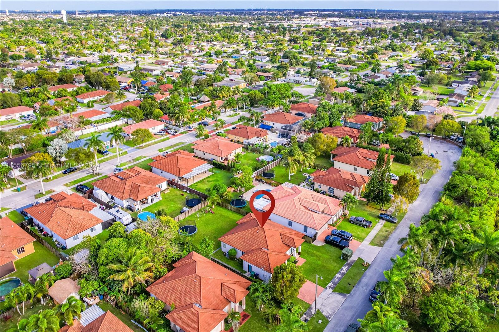 KINGS HOMES - Residential