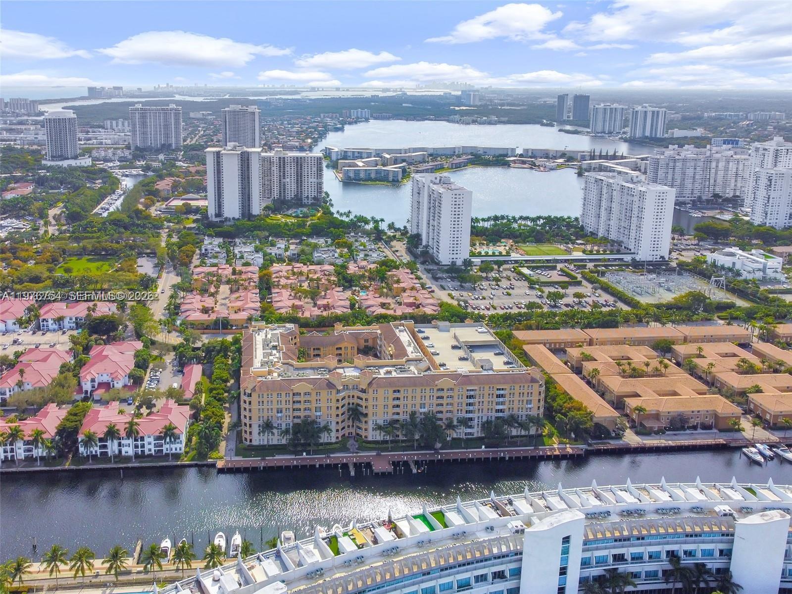 ALAQUA CONDO - Residential Lease