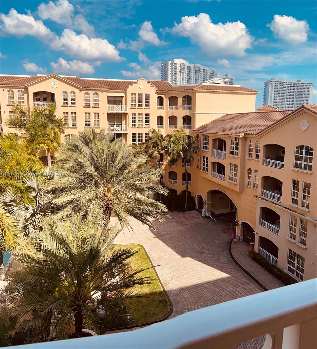 ALAQUA CONDO - Residential Lease