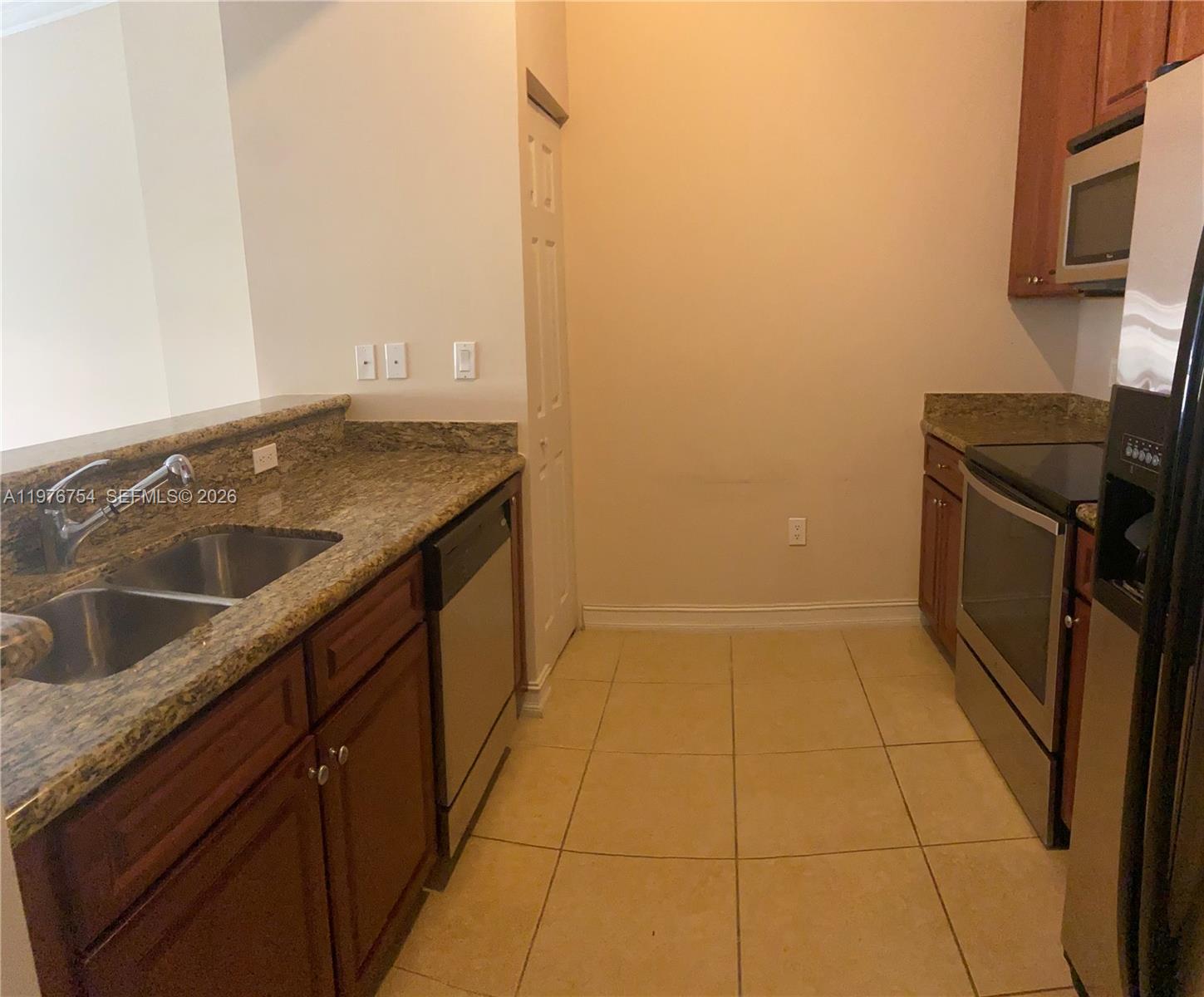 3001 NE 185th St 534