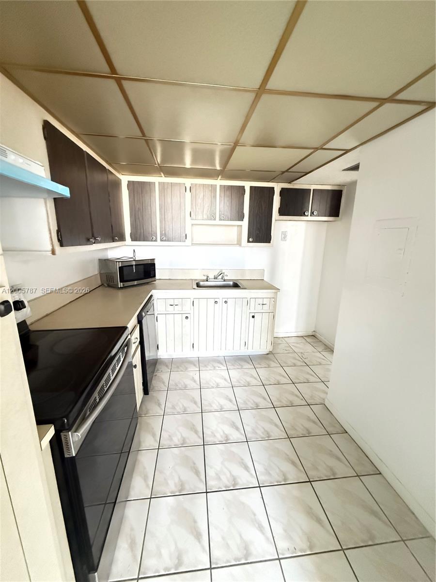 2025 NE 164th St 1007