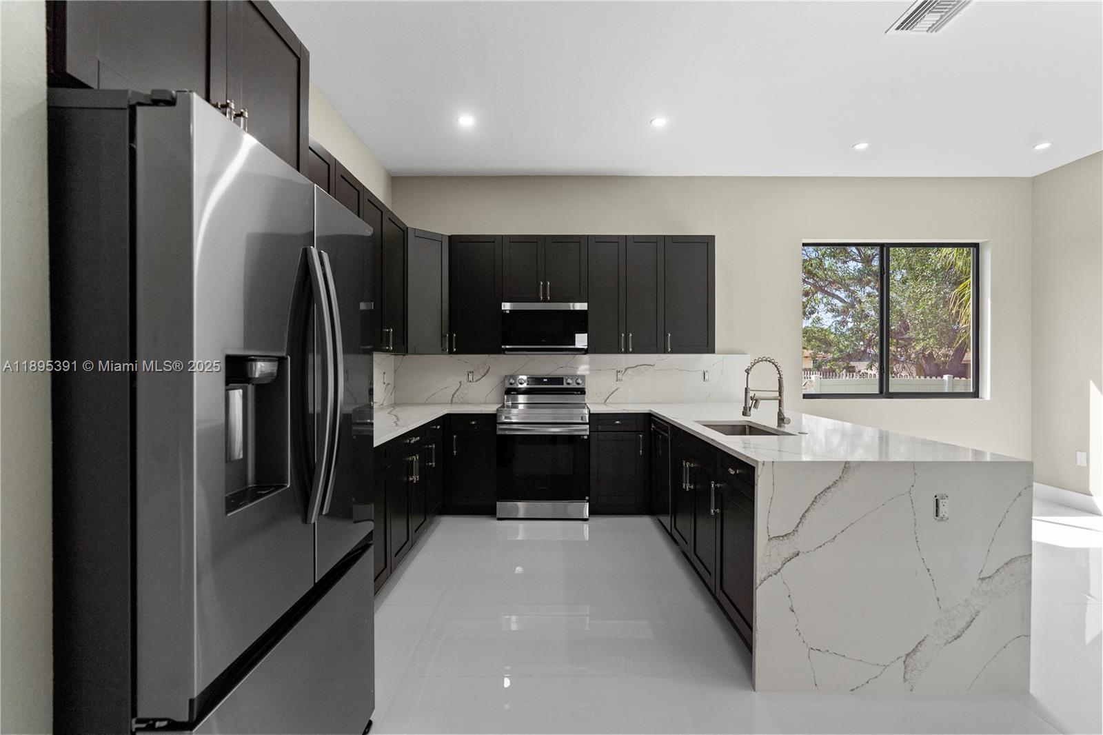 View photos, virtual tours, details... 2725 NW 21st Ave