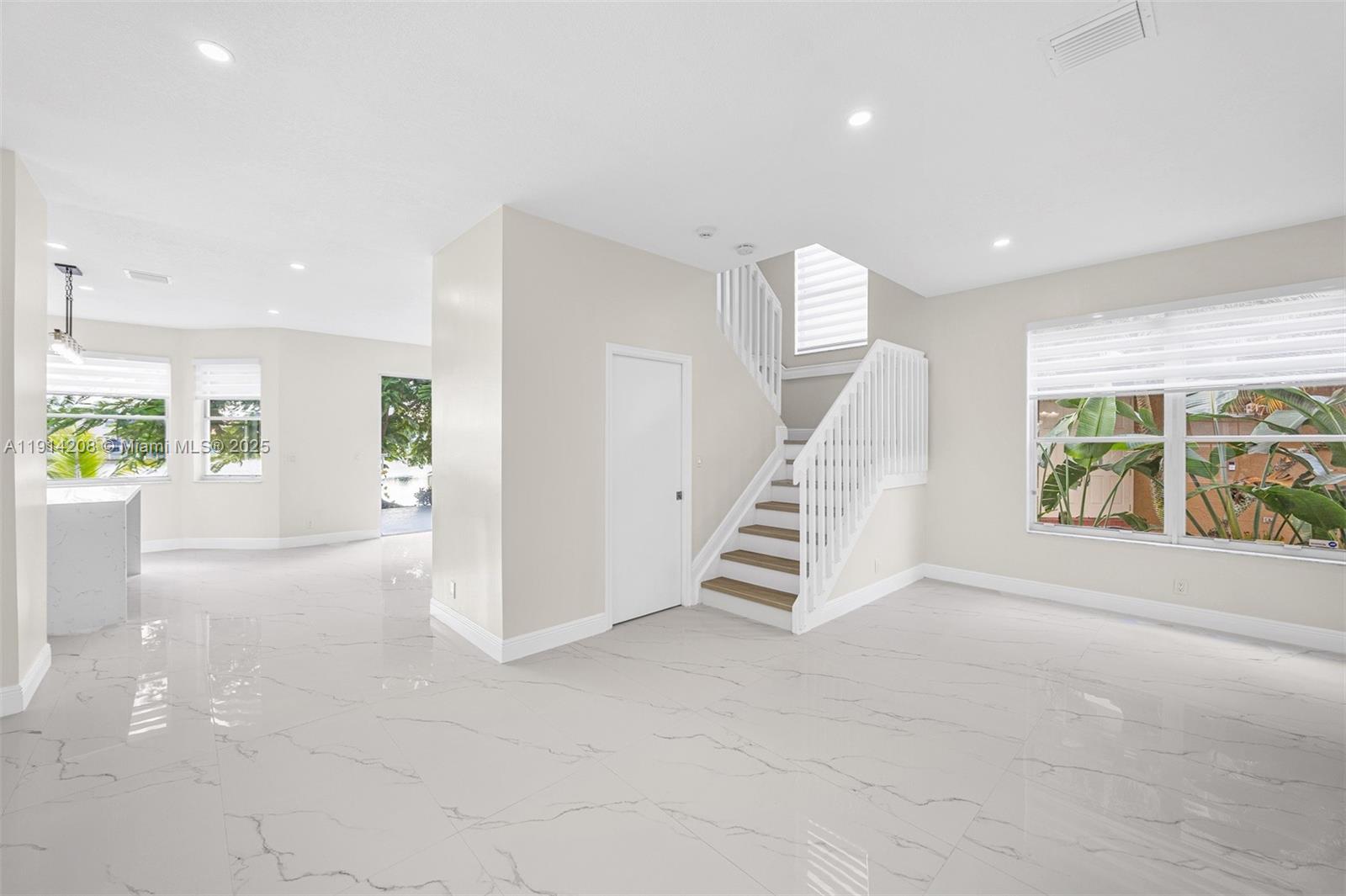 SILVER SHORES (PARCELS A - Residential