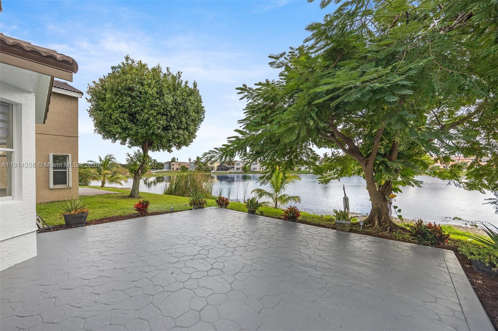 SILVER SHORES (PARCELS A - Residential