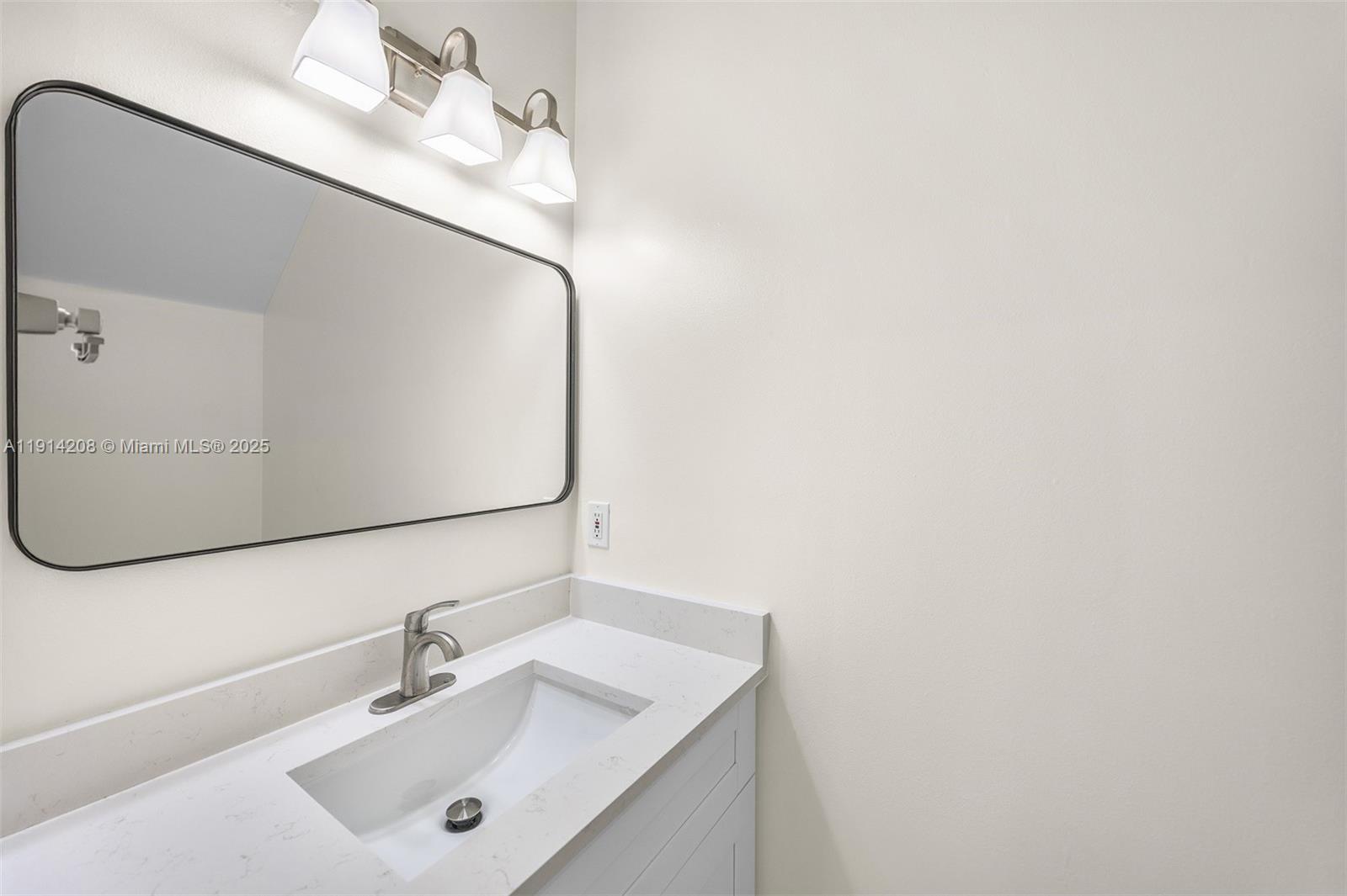 SILVER SHORES (PARCELS A - Residential