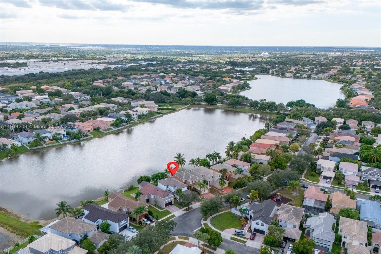 SILVER SHORES (PARCELS A - Residential