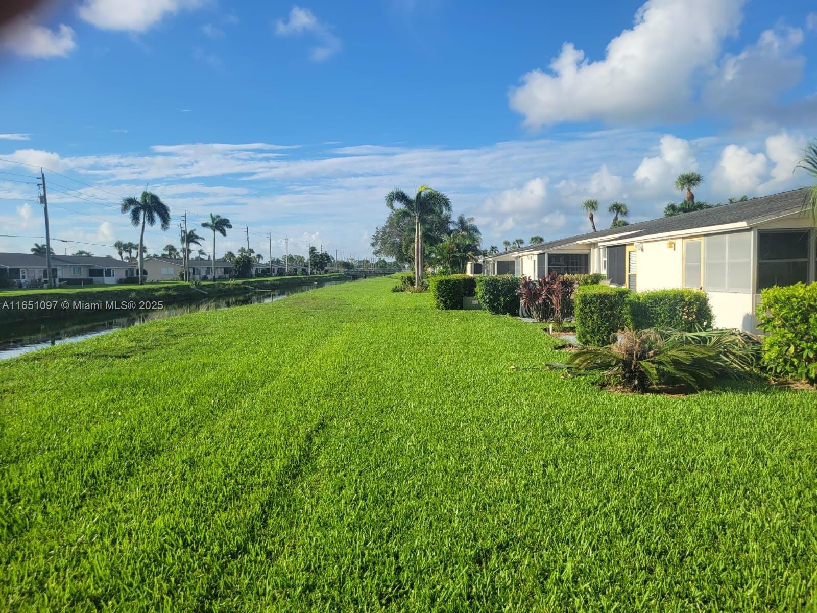 Cresthaven Villas Condo 3 - Residential