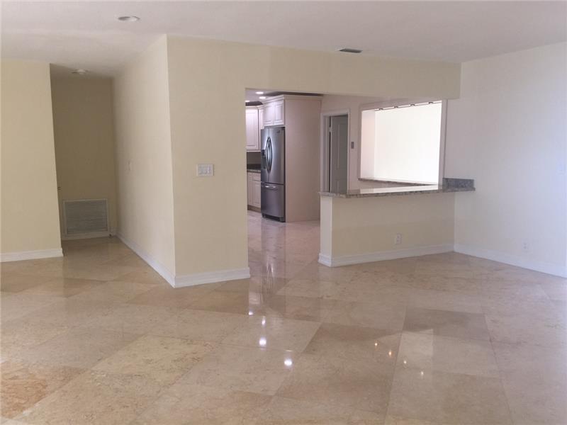 HOLLYWOOD LAKES SECTION 1 - Residential