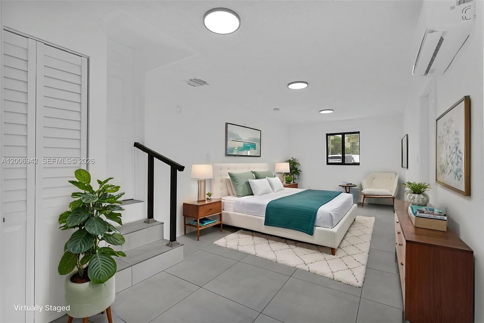 PALM SPRINGS 1ST ADDN - Residential