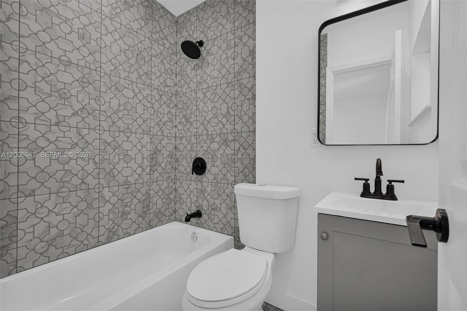 PALM SPRINGS 1ST ADDN - Residential