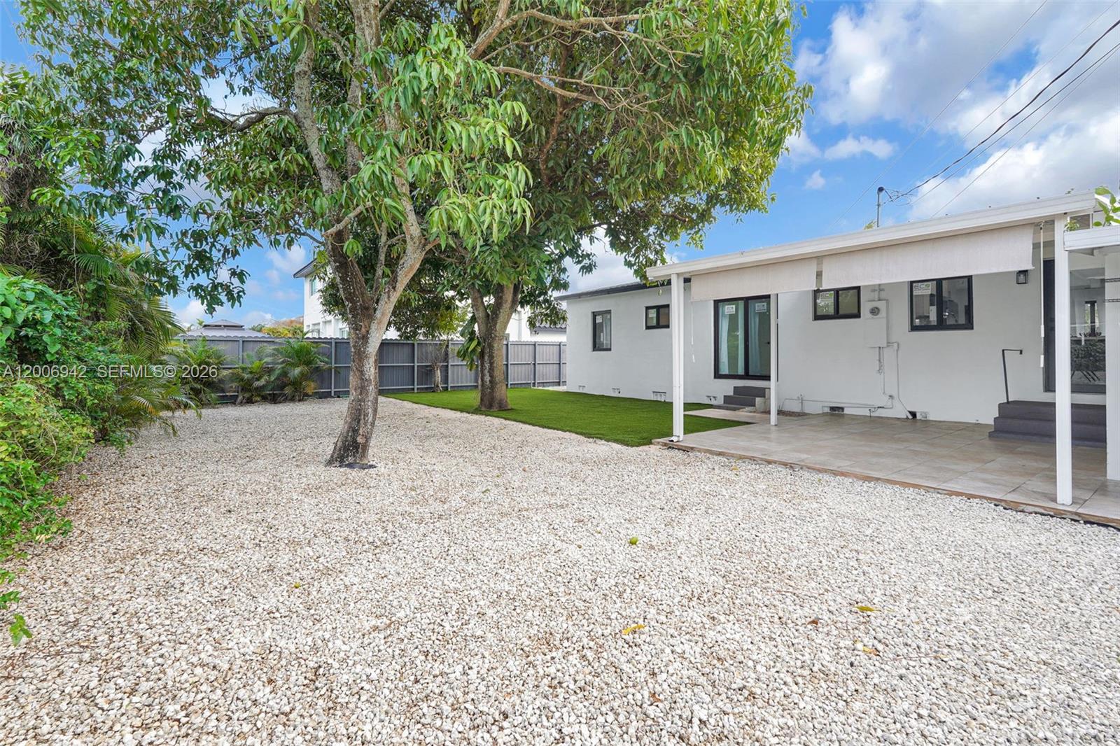 PALM SPRINGS 1ST ADDN - Residential