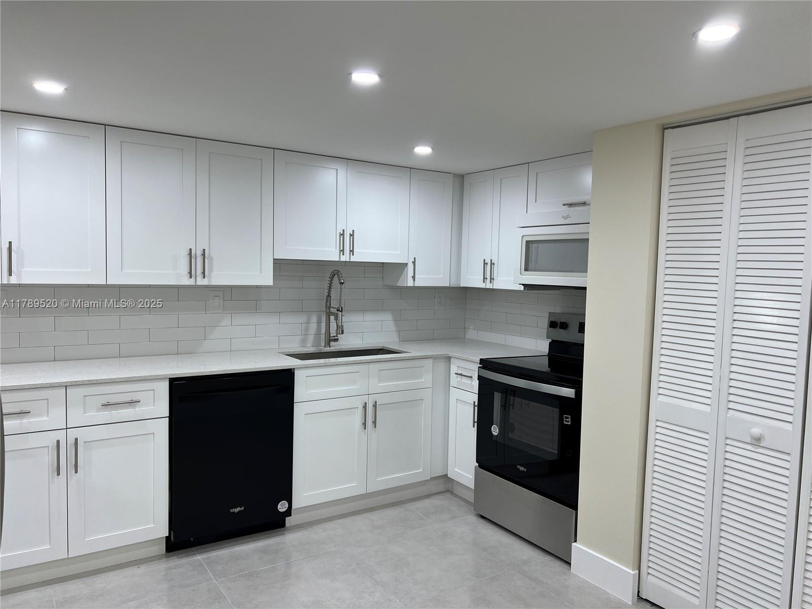 14326 SW 97th Ter 14326