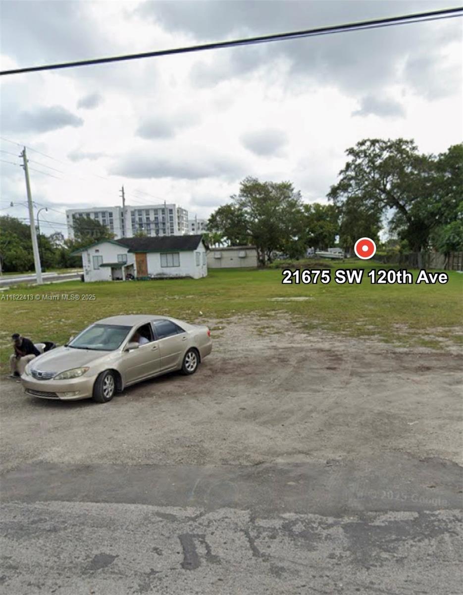 SYMMES - SHARMAN TRACT - Land