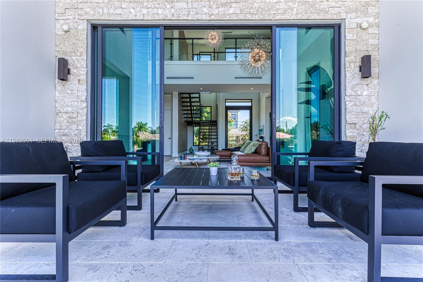 CORAL RIDGE COUNTRY CLUB - Residential Lease