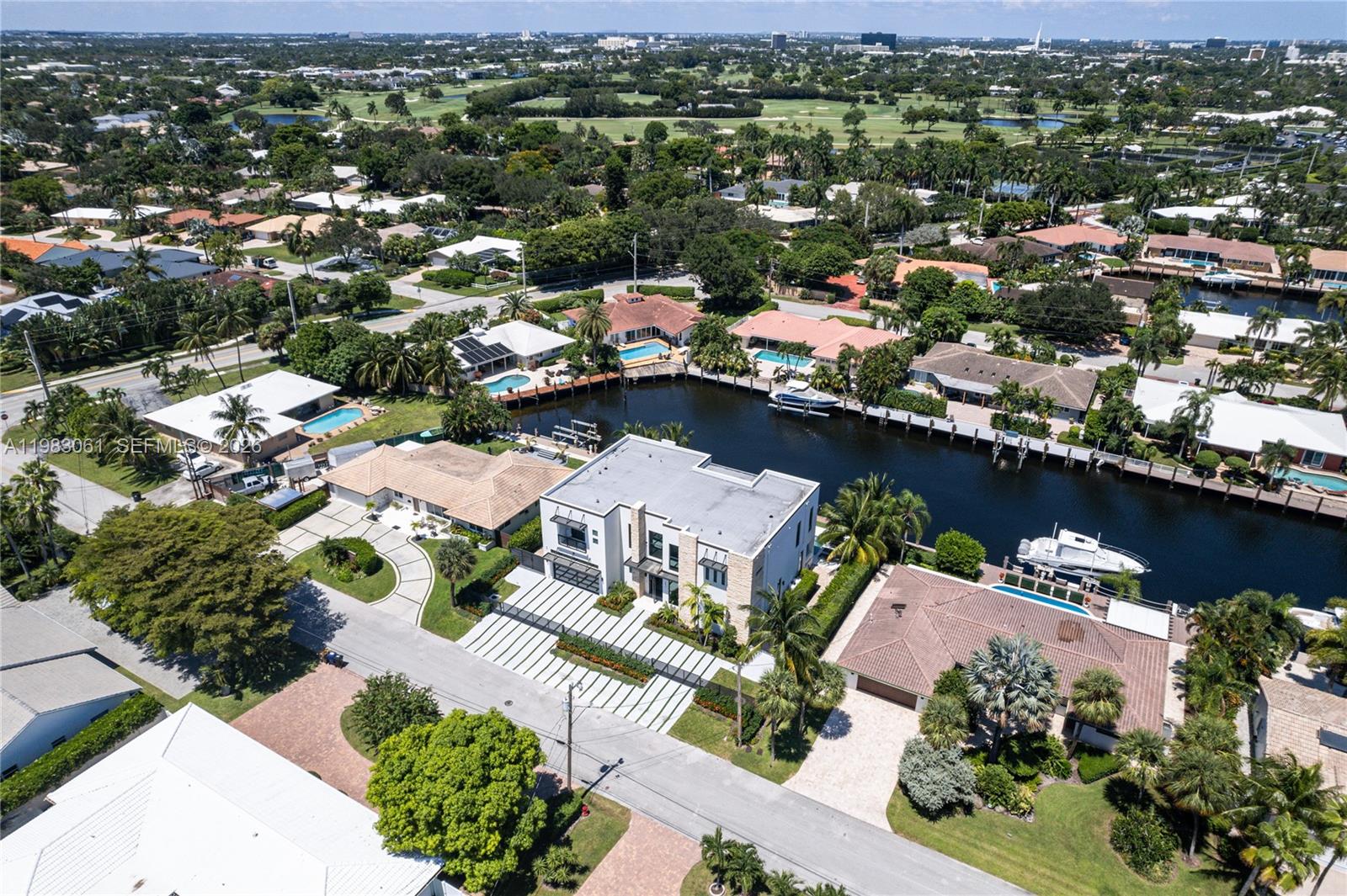 CORAL RIDGE COUNTRY CLUB - Residential Lease