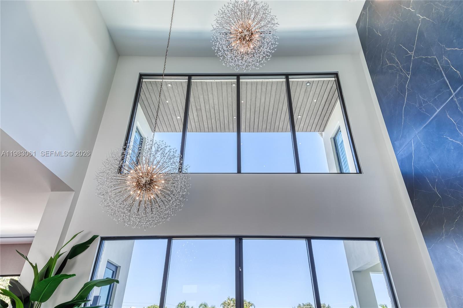 CORAL RIDGE COUNTRY CLUB - Residential Lease