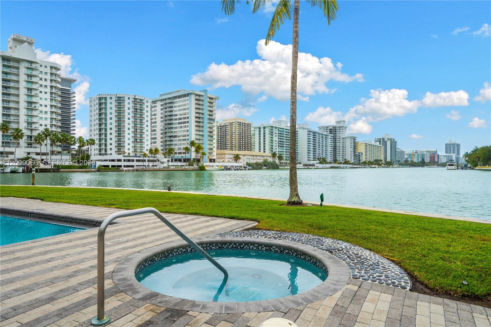 GORLIN AT AQUA CONDO - Residential