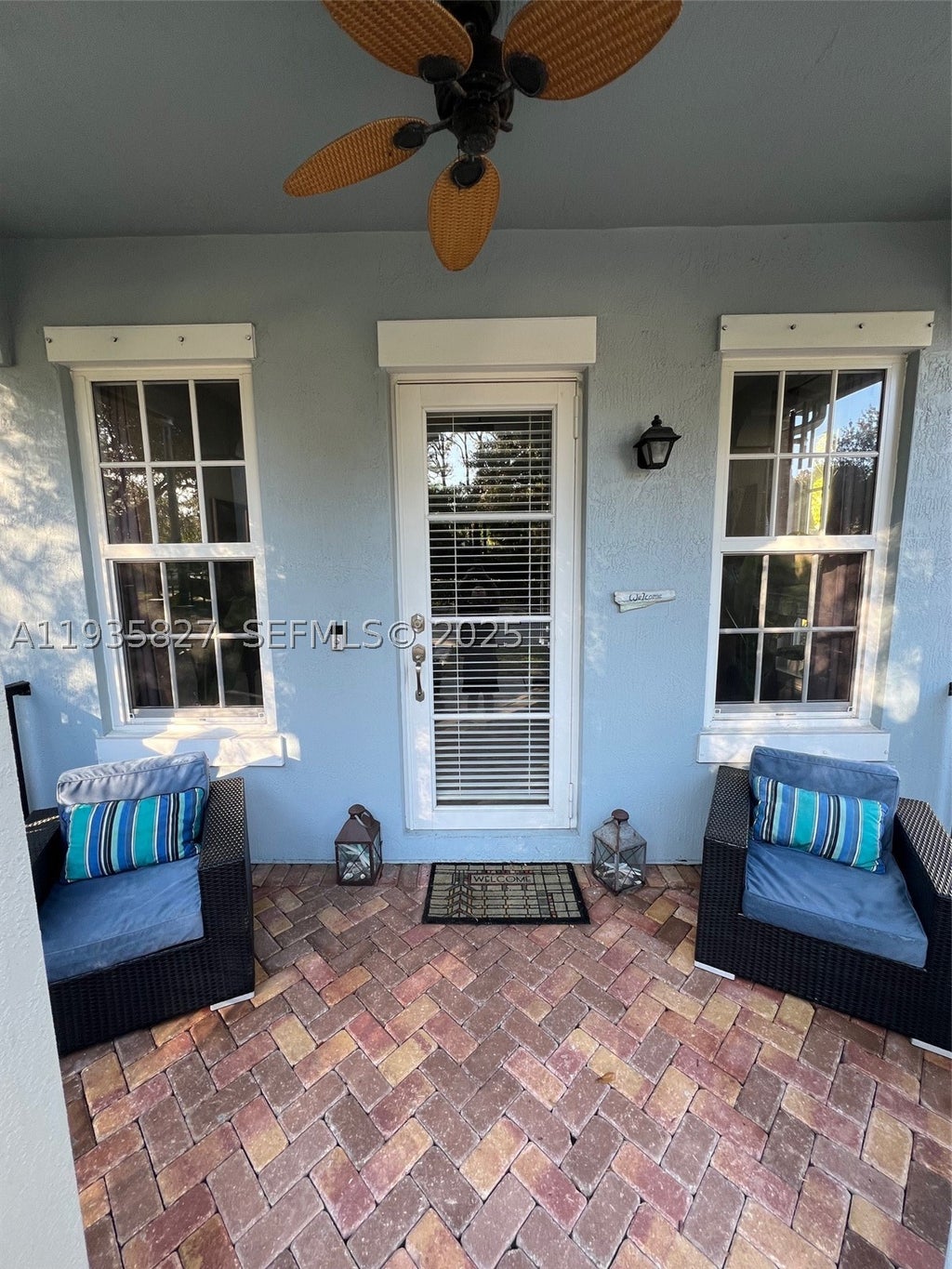 Photo of 184 W Bay Cedar Cir, Jupiter, FL 33458 (MLS # A11935827)