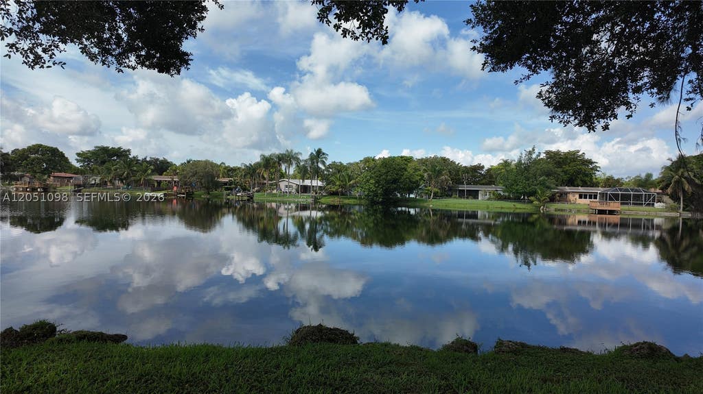 Photo of 2070 Sweet Gum Ave, Pembroke Pines, FL 33026 (MLS # A12051098)