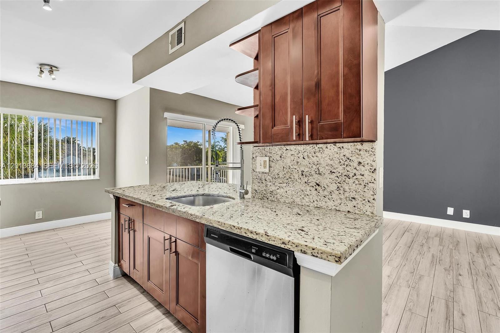 SUN VISTA GARDENS CONDO - Residential