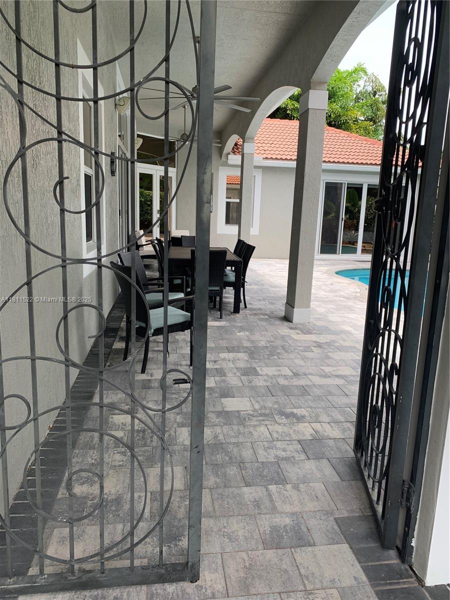 4181 SW 185th Ave