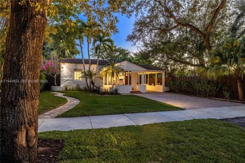 624 NE 71st St Miami FL 33138