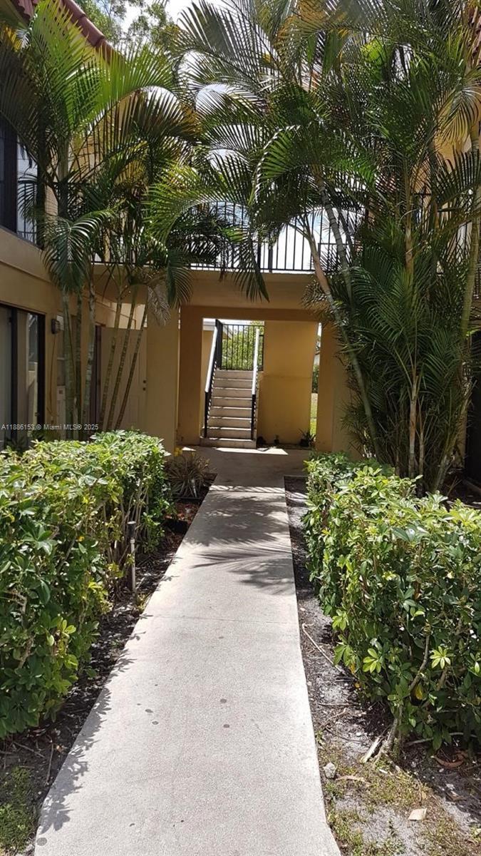 CYPRESS CREEK VILLAS - Residential Lease